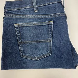 Rarely worn blue jeans 40x32 max flex